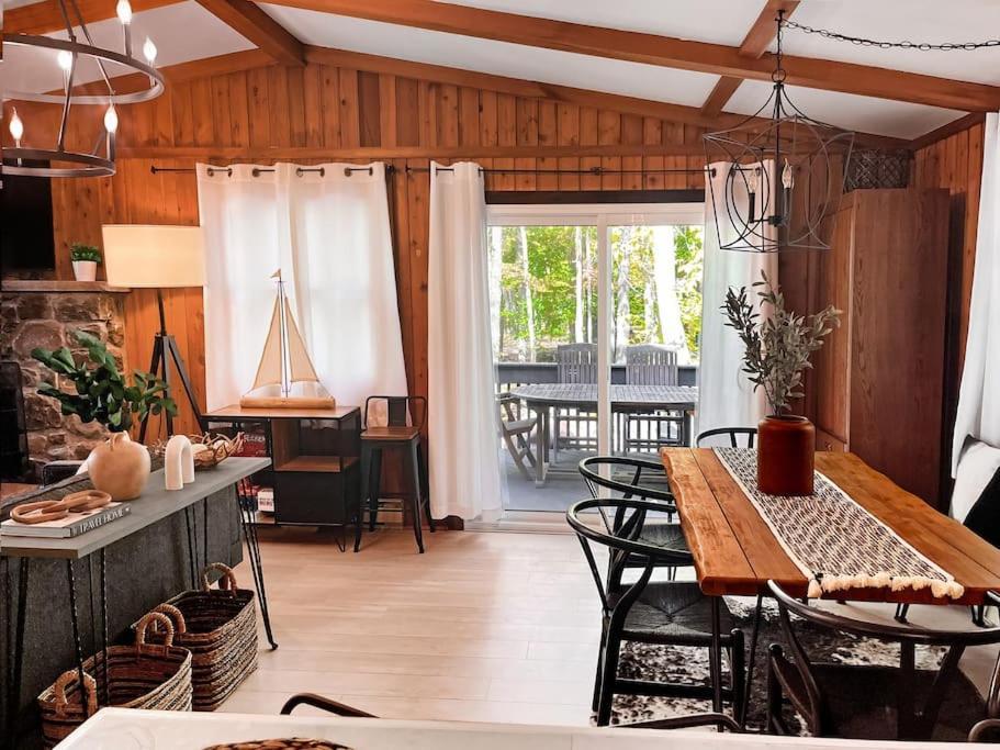 Stylish And Cozy Cabin, Walking Distance To Big Bass Lake Gouldsboro Zewnętrze zdjęcie