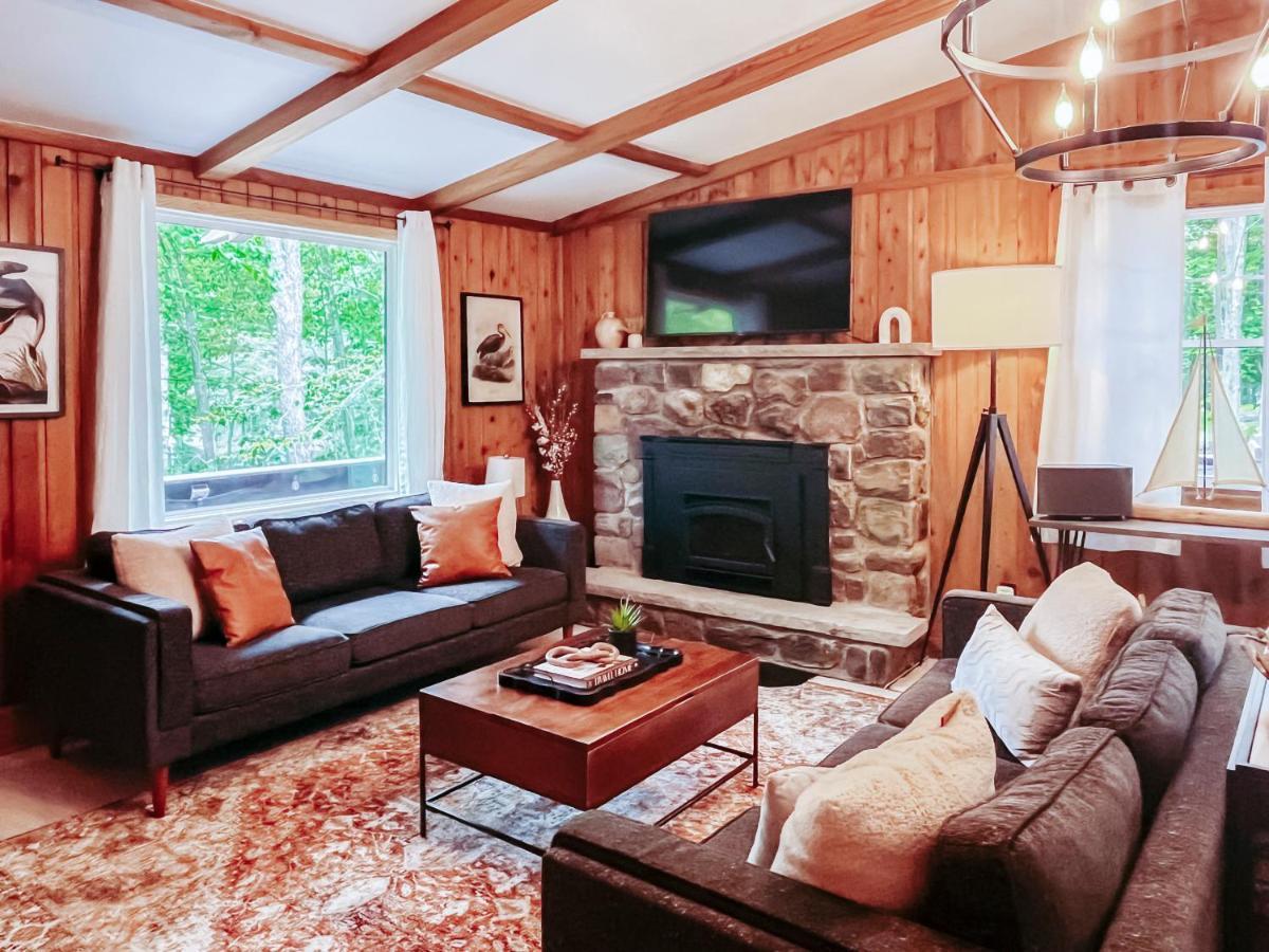 Stylish And Cozy Cabin, Walking Distance To Big Bass Lake Gouldsboro Zewnętrze zdjęcie