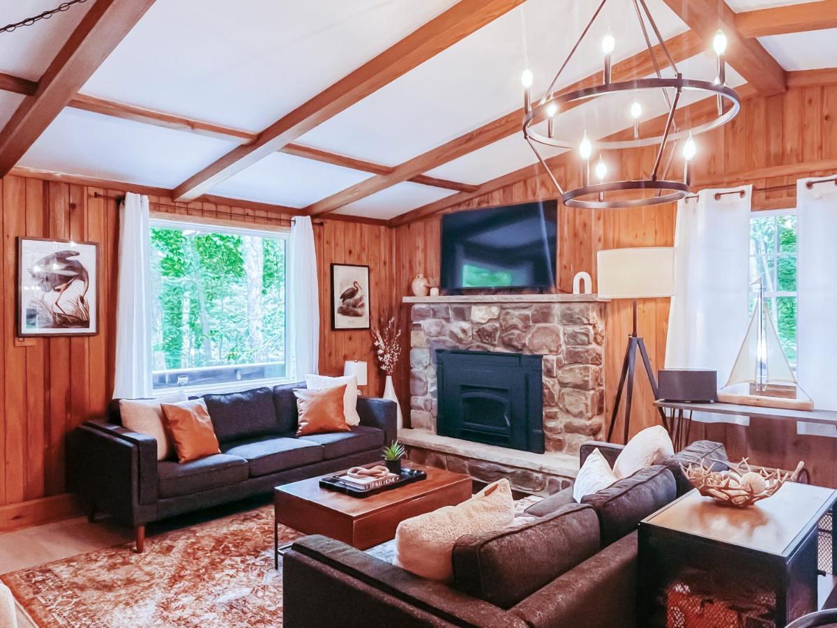 Stylish And Cozy Cabin, Walking Distance To Big Bass Lake Gouldsboro Zewnętrze zdjęcie
