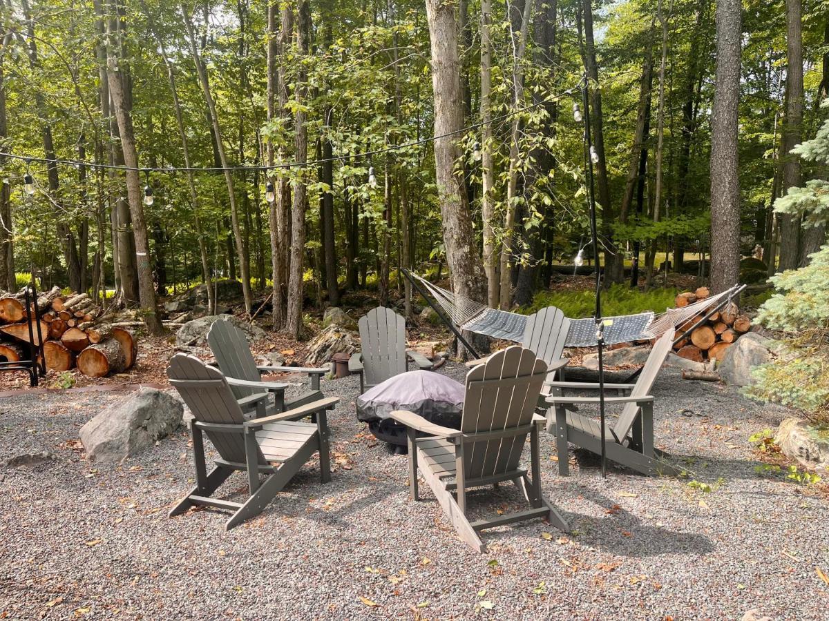 Stylish And Cozy Cabin, Walking Distance To Big Bass Lake Gouldsboro Zewnętrze zdjęcie